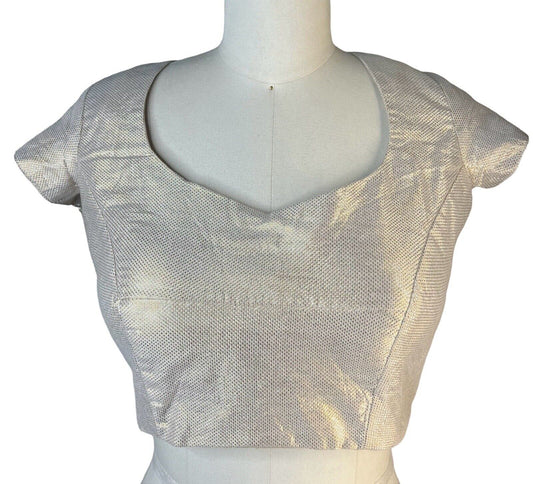 Women’s Metallic Gold Backless Cropped Short-sleeved Top Beaded Tassels